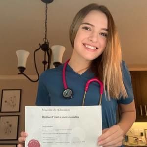 Meet your Posher, Laurie